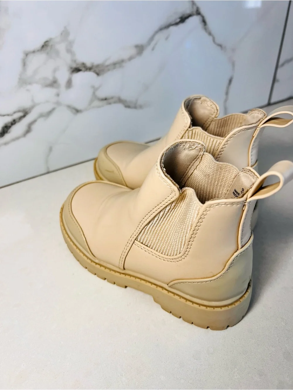 Old Navy Beige Chelsea Kids Boots